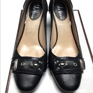 Cole Haan blue leather kitten heel sz 6B